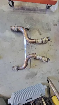 Porsche Carrera GT AWE Exhaust