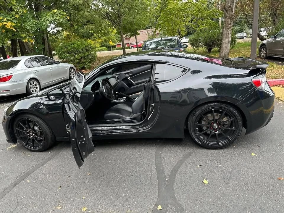 2014 Subaru BRZ 1st Gen - Image 5 of 10