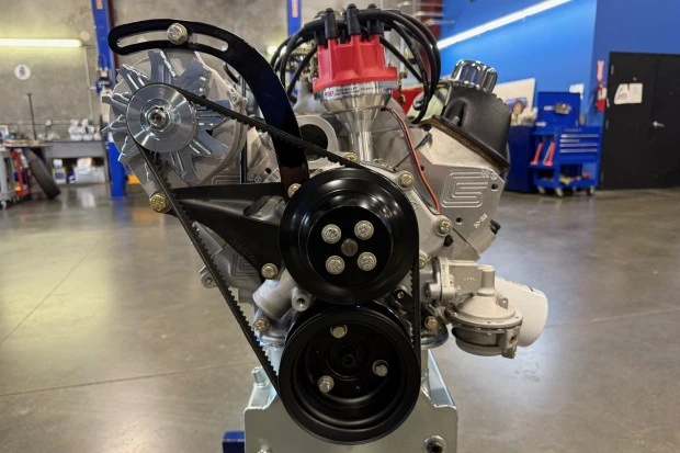 Parts & Memorabilia Engines - Image 4 of 5