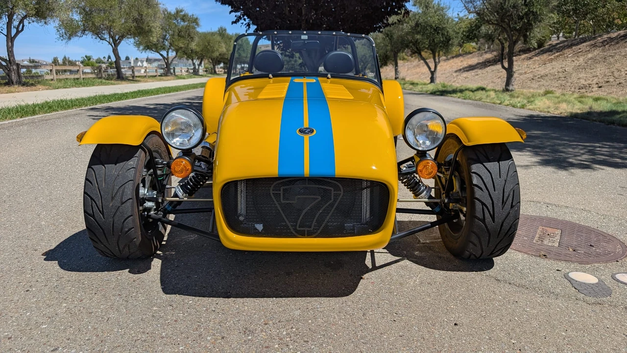 Caterham Seven - Image 2 of 31