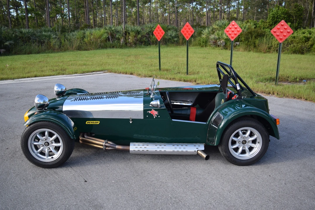 Caterham Seven - Image 2 of 31