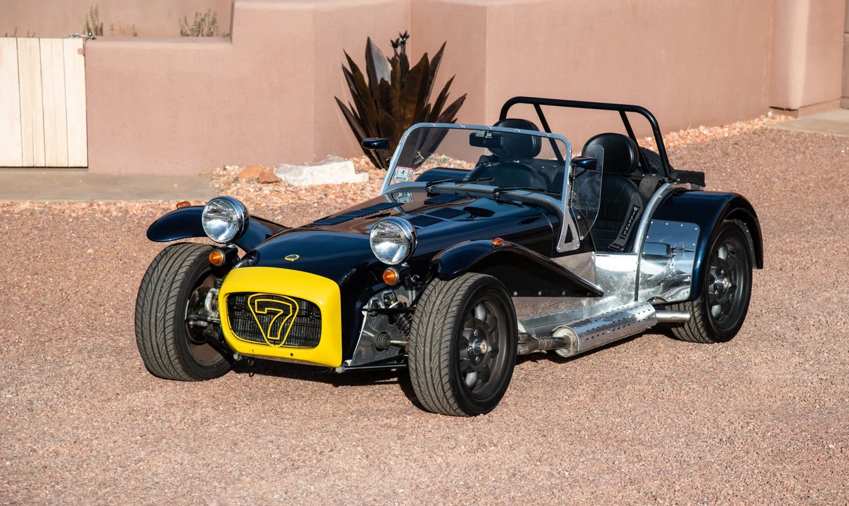 Caterham Seven - Image 2 of 31