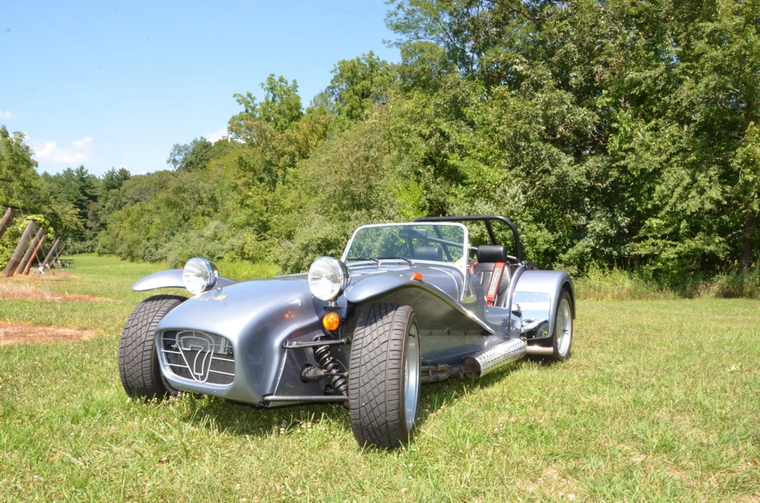 Caterham Seven - Image 2 of 31