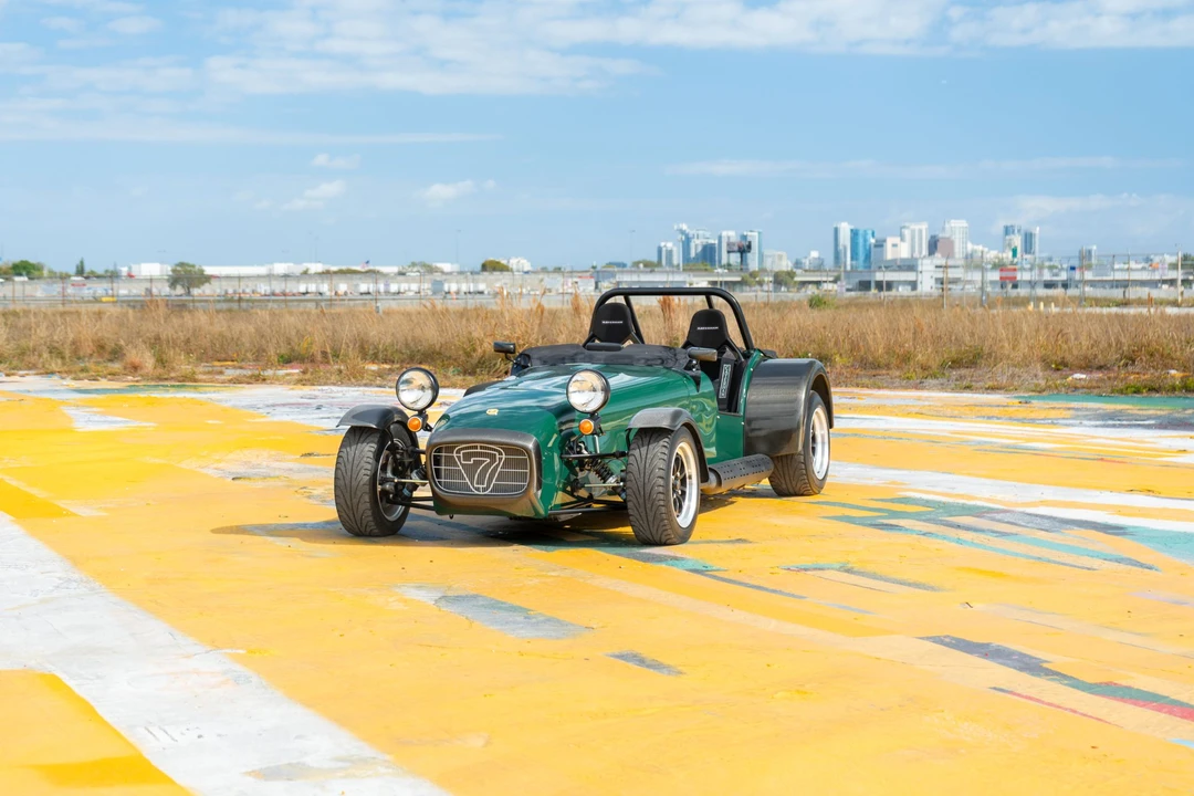 Caterham Seven - Image 2 of 31