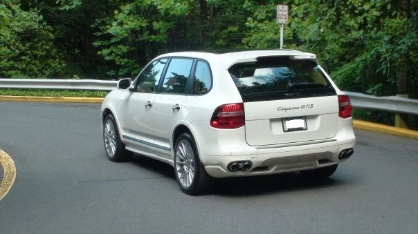 2009 Porsche 955/957 Cayenne GTS - Image 2 of 3