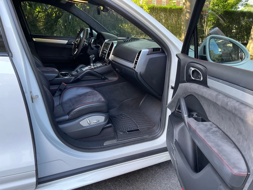 2016 Porsche 958 Cayenne GTS - Image 20 of 26
