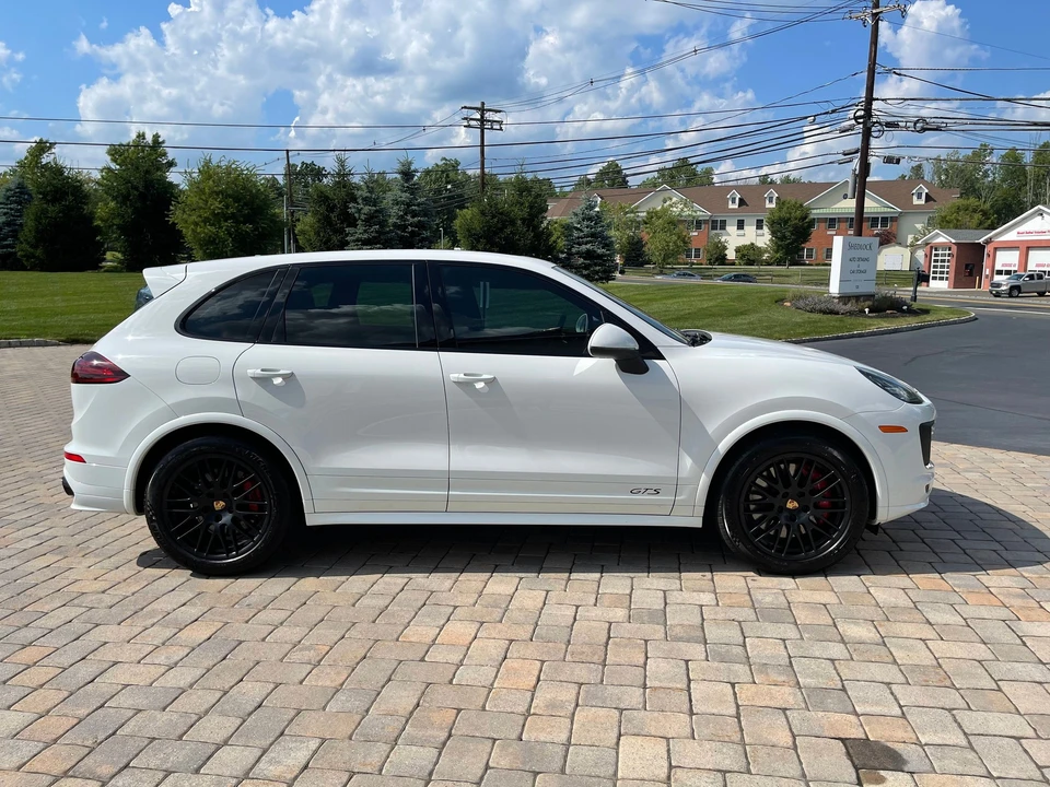 2016 Porsche 958 Cayenne GTS - Image 2 of 26