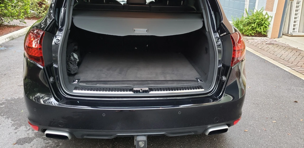 2013 Porsche 958 Cayenne S - Image 7 of 18