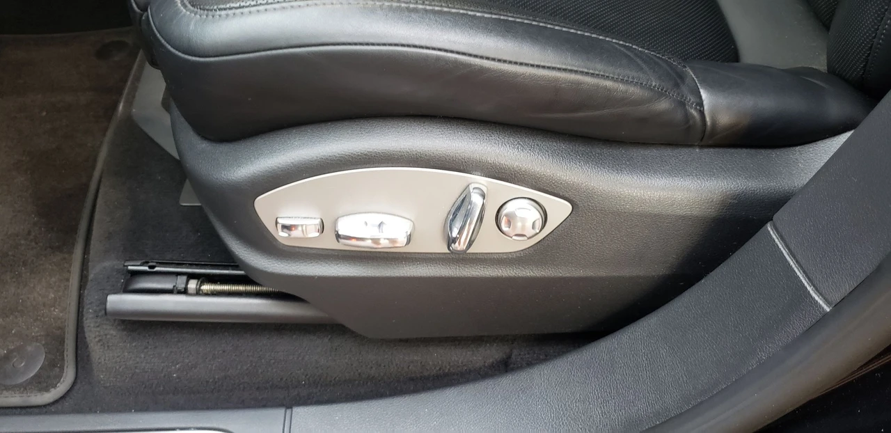 2013 Porsche 958 Cayenne S - Image 13 of 18