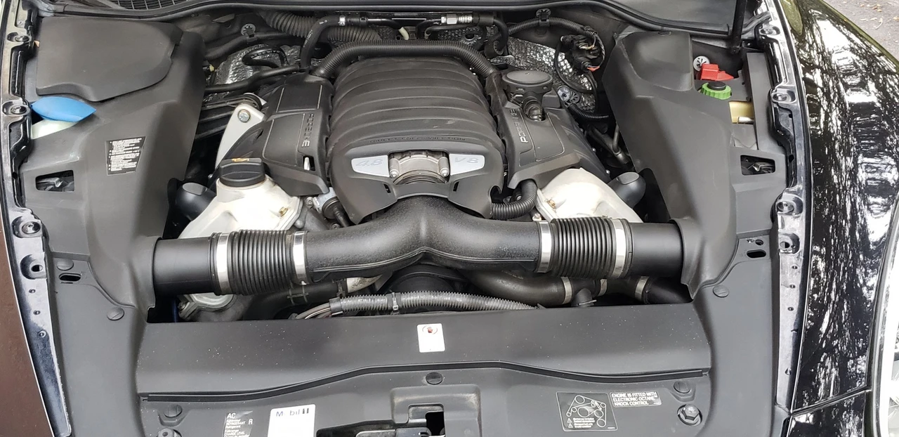 2013 Porsche 958 Cayenne S - Image 14 of 18