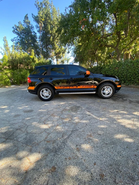 2010 Porsche 955/957 Cayenne S - Image 3 of 28