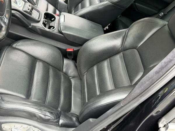 2013 Porsche 958 Cayenne Turbo - Image 8 of 21