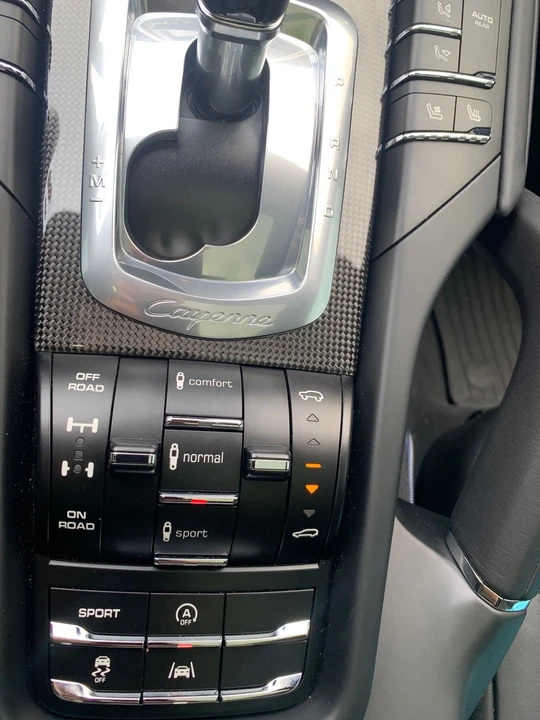 2014 Porsche 958 Cayenne Turbo - Image 12 of 19