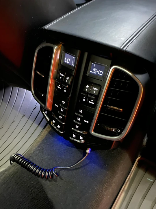 2016 Porsche 958 Cayenne Turbo S - Image 2 of 11