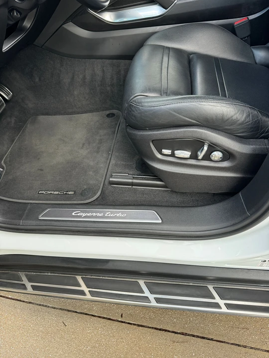 2019 Porsche 9Y0/9Y3 Cayenne Turbo - Image 11 of 16