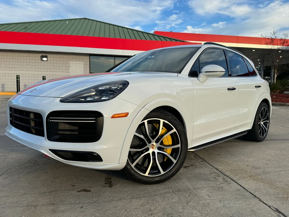 2019 Porsche 9Y0/9Y3 Cayenne Turbo - Image 2 of 16