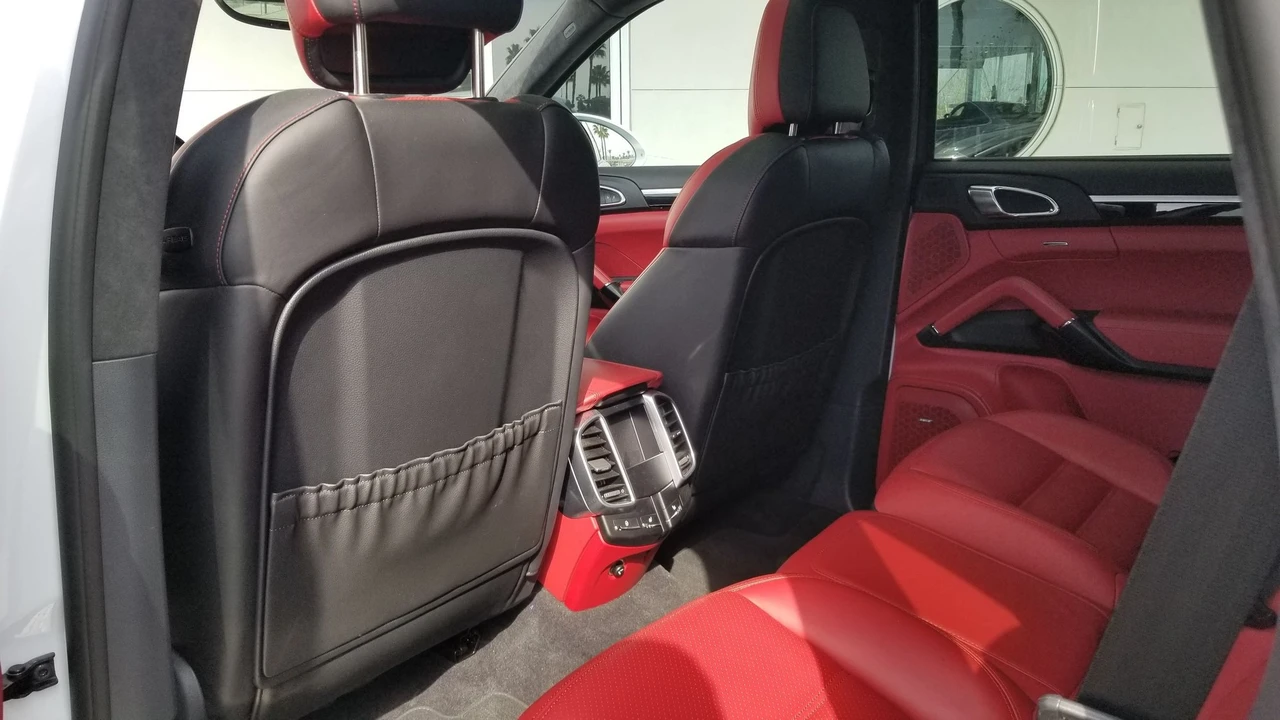 2017 Porsche 958 Cayenne Turbo - Image 6 of 7