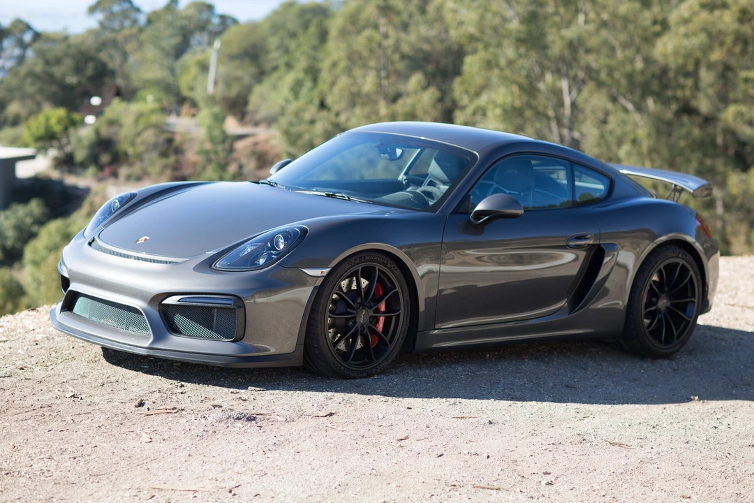 2016 Porsche 981 Cayman GT4 - Image 3 of 14