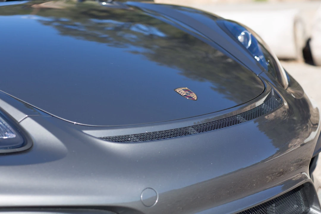 2016 Porsche 981 Cayman GT4 - Image 10 of 14