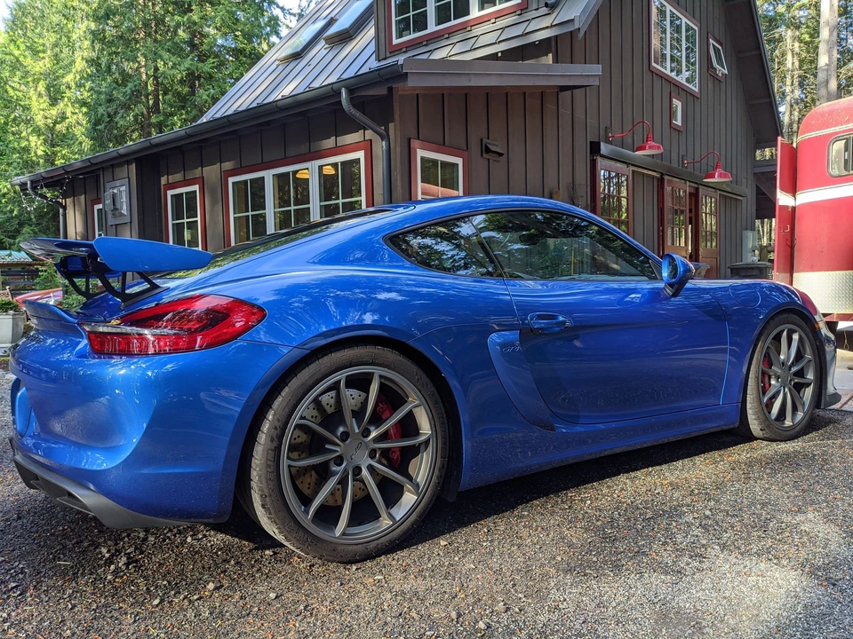 2016 Porsche 981 Cayman GT4 - Image 6 of 7