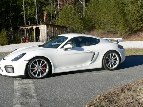 2016 Porsche Cayman GT4
