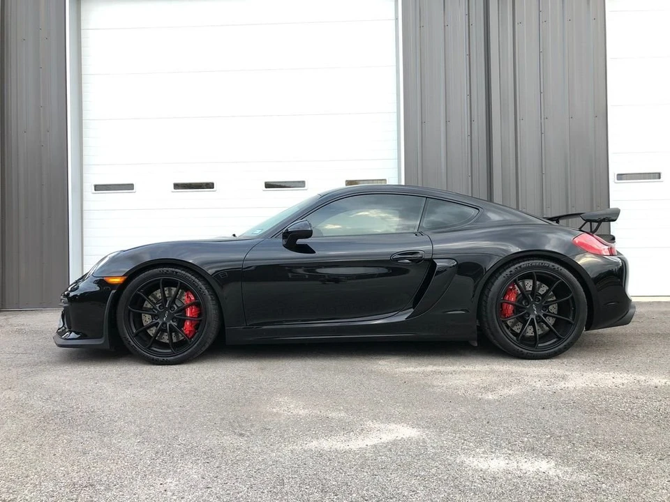 2016 Porsche 981 Cayman GT4 - Image 2 of 8