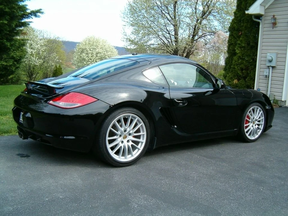 2012 Porsche 987 Cayman R - Image 2 of 31