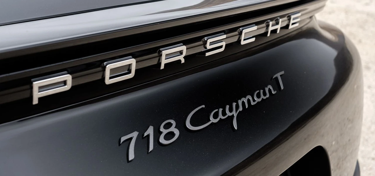 2021 Porsche 718 Cayman T - Image 2 of 25