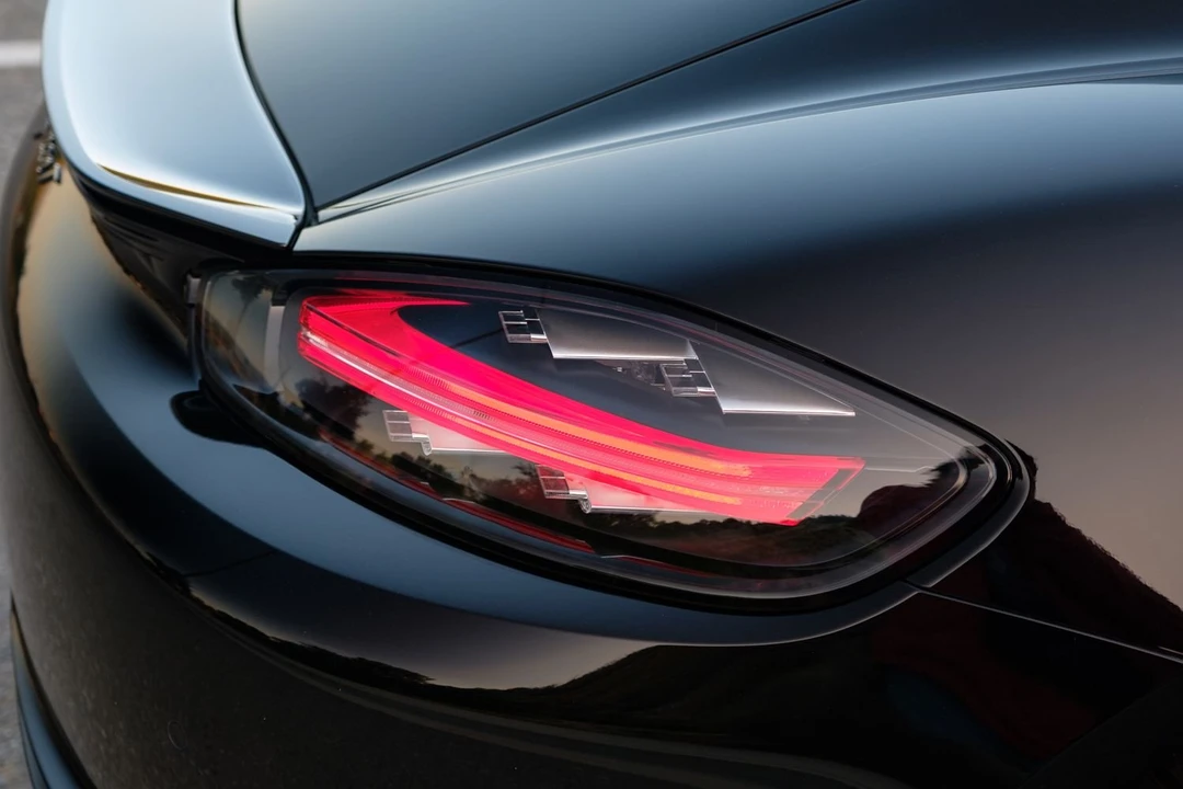 2021 Porsche 718 Cayman T - Image 13 of 25