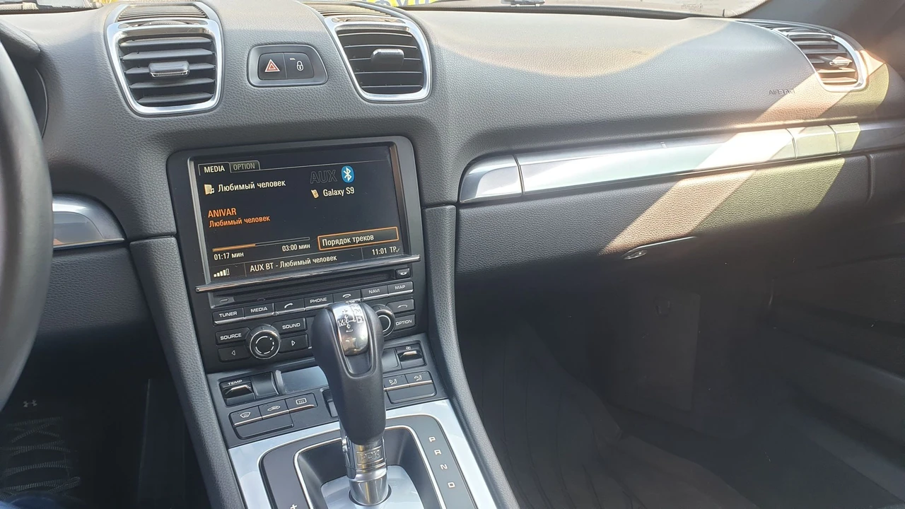 2015 Porsche 981 Cayman - Image 16 of 16