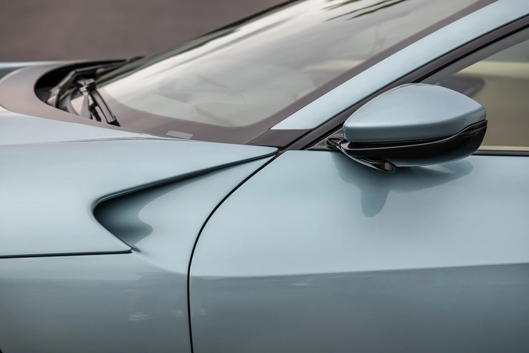 2023 Ferrari Purosangue - Image 29 of 31