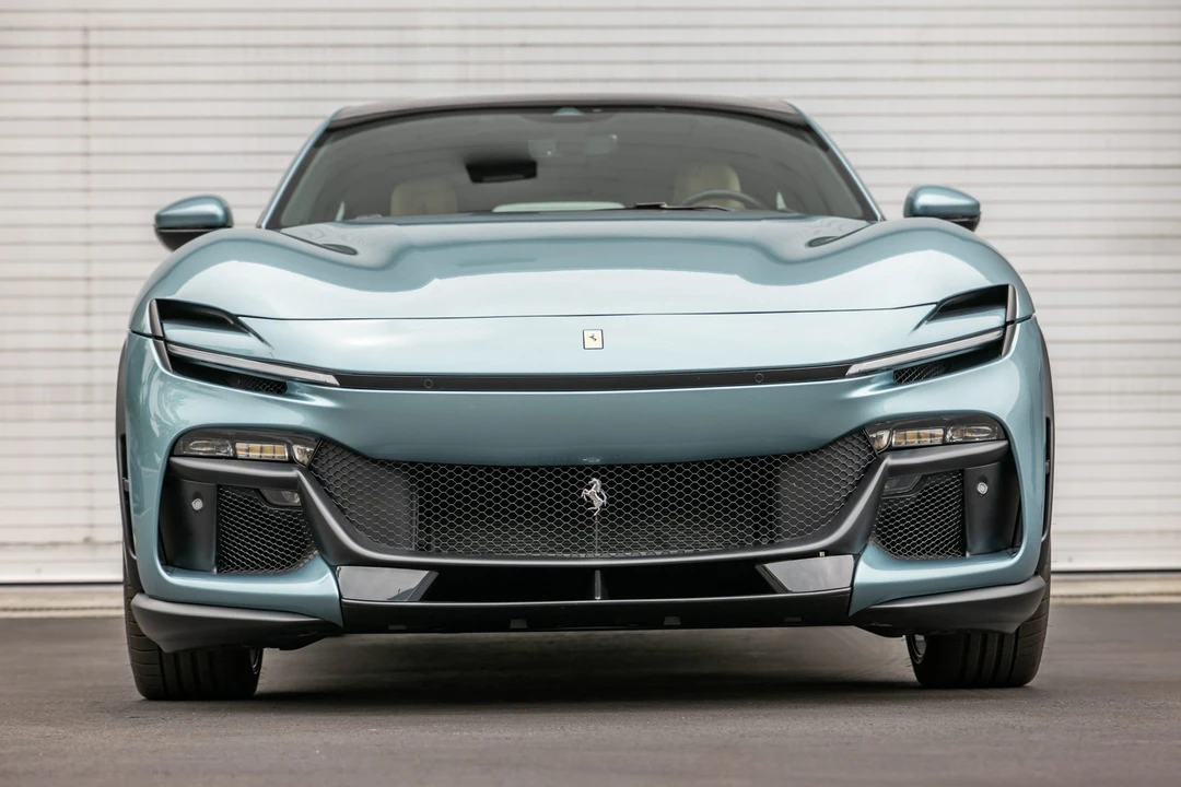 2023 Ferrari Purosangue - Image 2 of 31