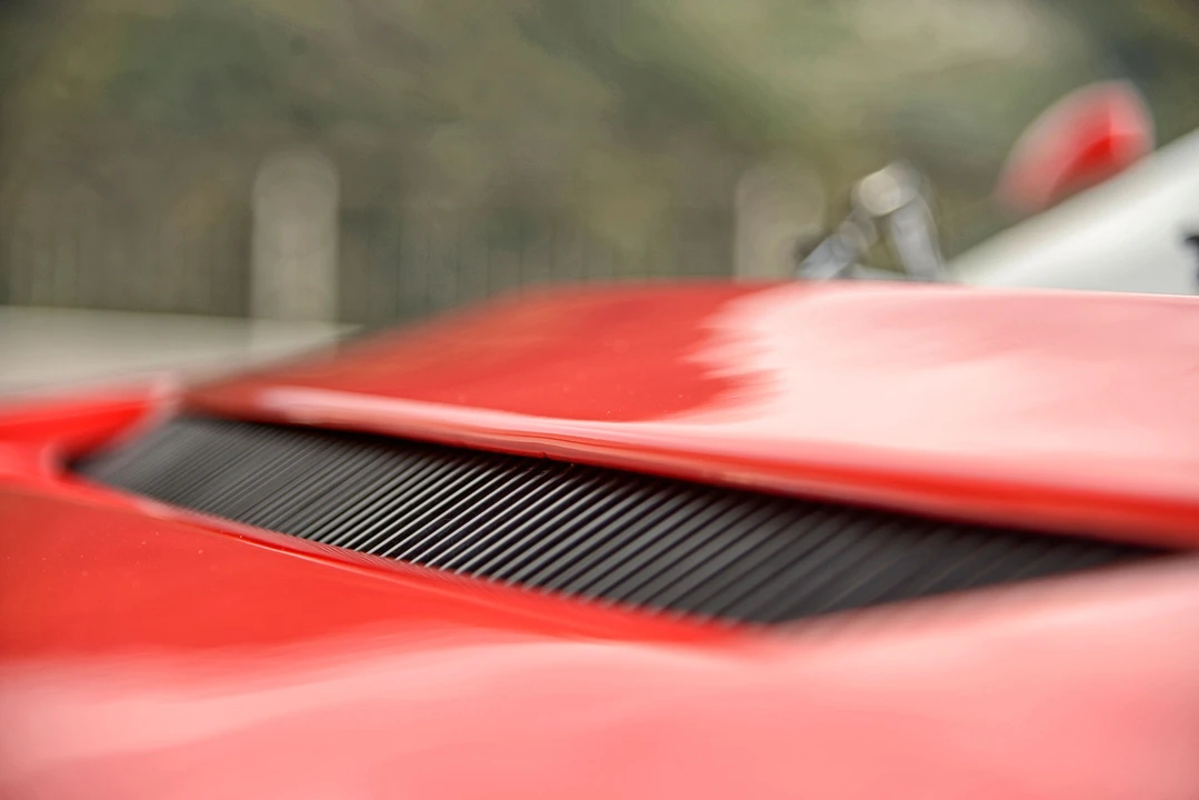 Ferrari Testarossa - Image 23 of 24