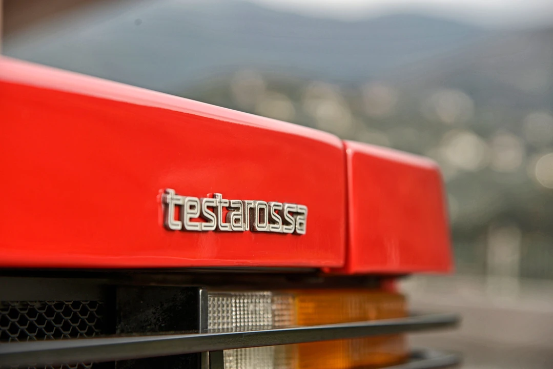 Ferrari Testarossa - Image 21 of 24
