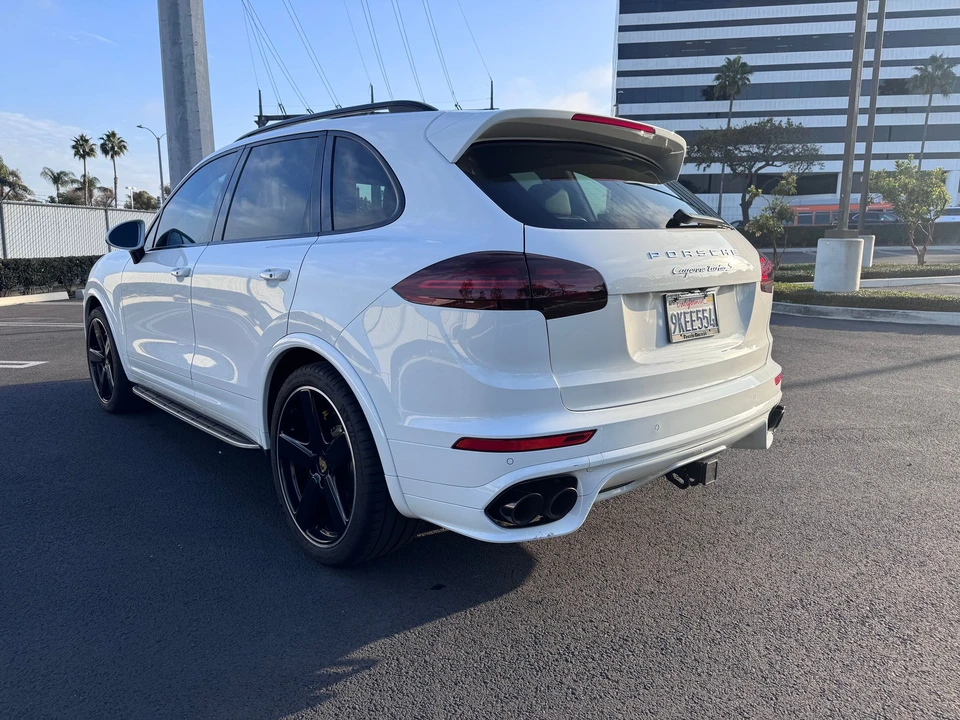 2016 Porsche 958 Cayenne Turbo - Image 6 of 31
