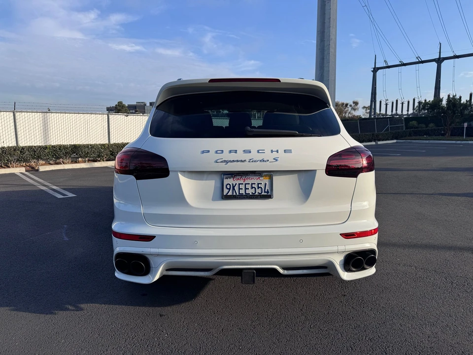 2016 Porsche 958 Cayenne Turbo - Image 7 of 31