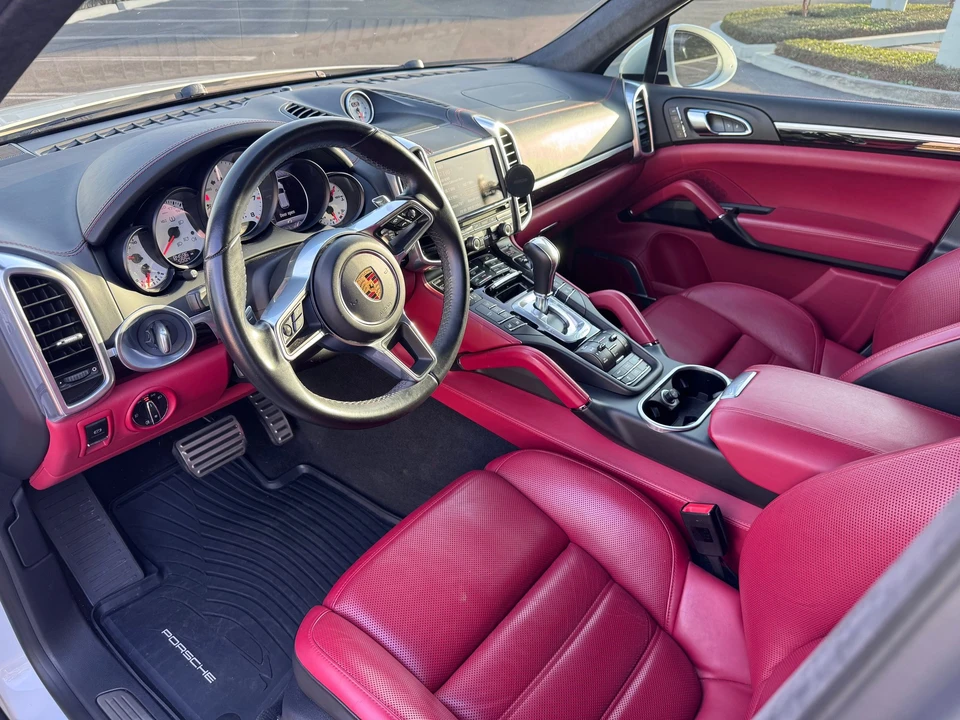 2016 Porsche 958 Cayenne Turbo - Image 21 of 31
