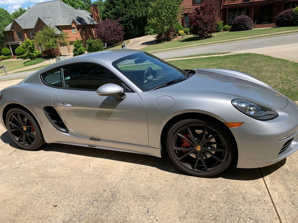 2017 Porsche 718 Cayman S - Image 3 of 10