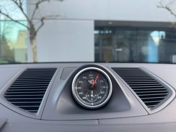 2017 Porsche Macan GTS - Image 12 of 21