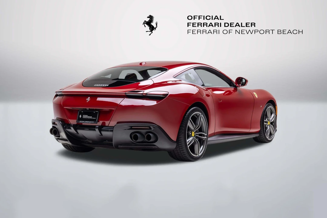 2022 Ferrari Roma - Image 9 of 31