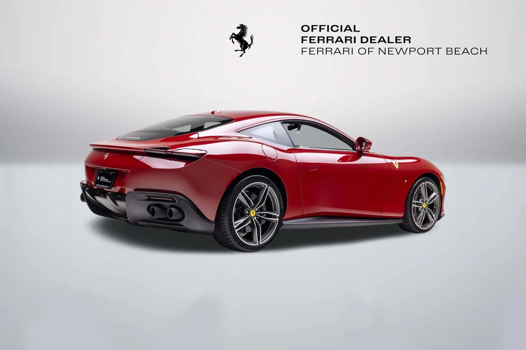 2022 Ferrari Roma - Image 10 of 31