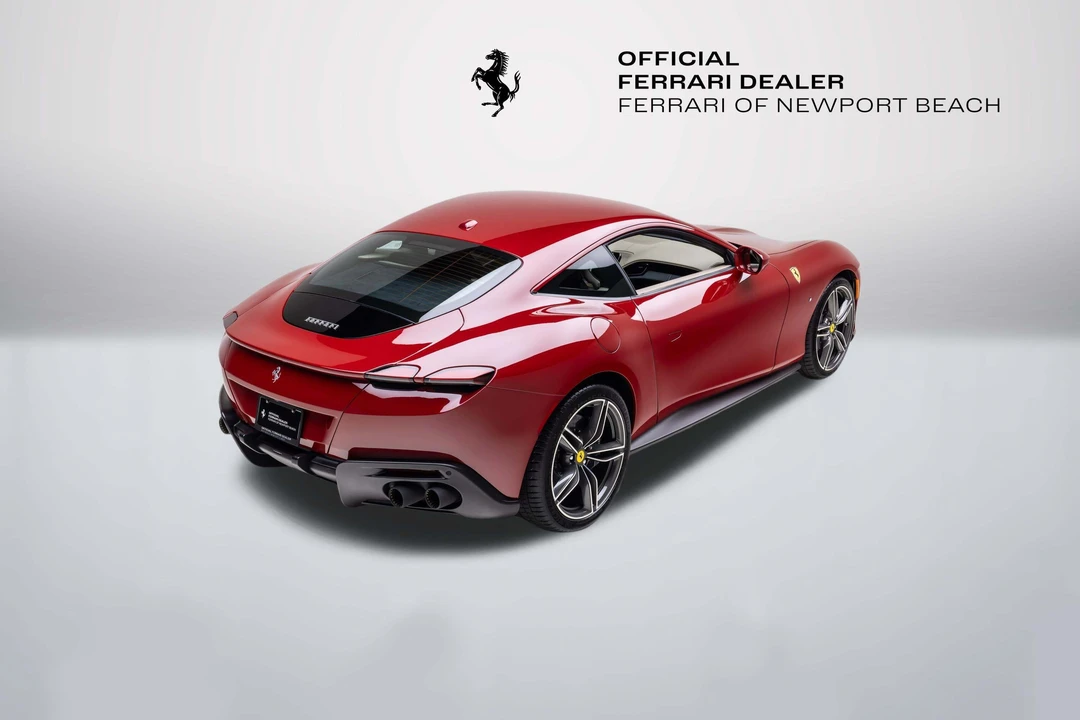 2022 Ferrari Roma - Image 15 of 31