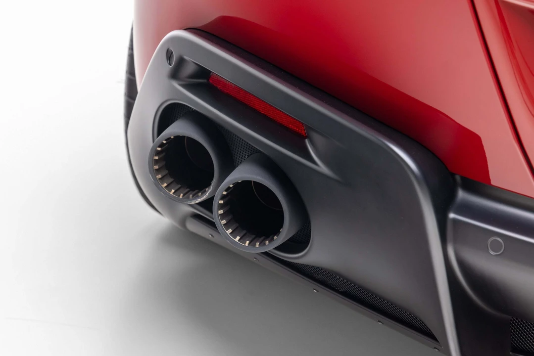 2022 Ferrari Roma - Image 22 of 31