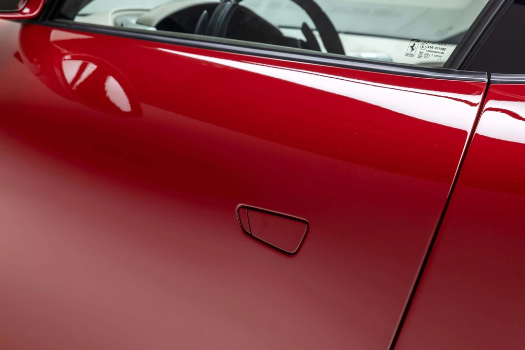 2022 Ferrari Roma - Image 31 of 31