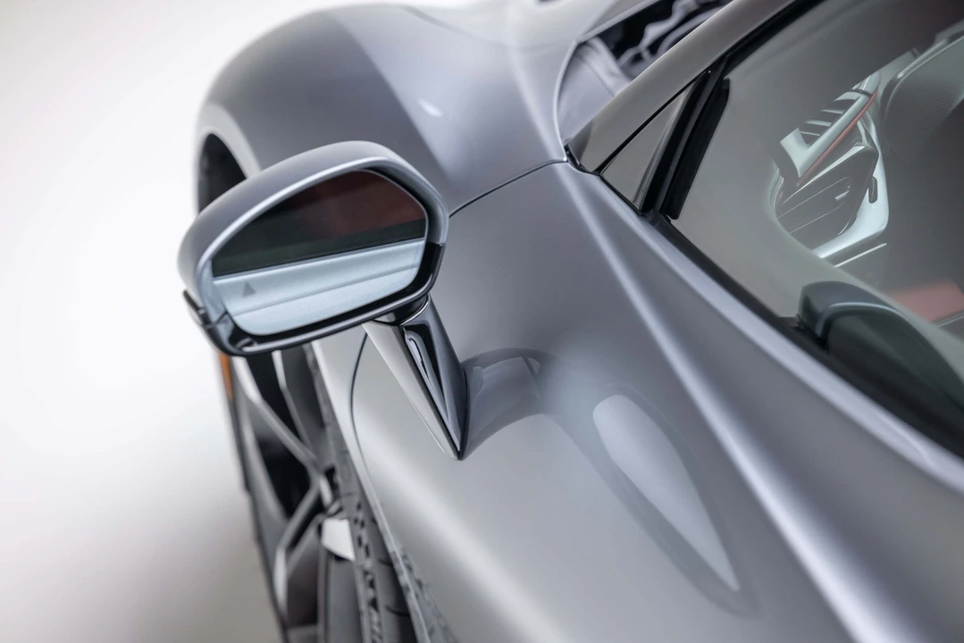 2023 Ferrari SF90 Spider - Image 26 of 31