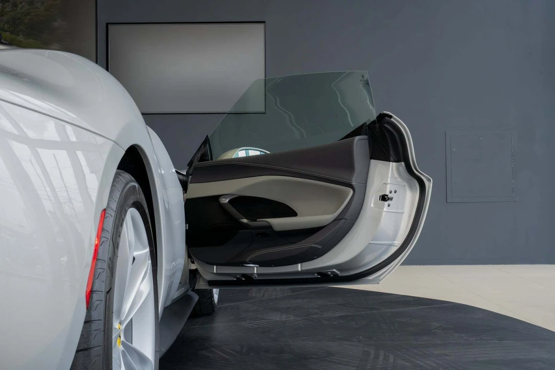 2024 Ferrari 296 GTB - Image 27 of 31