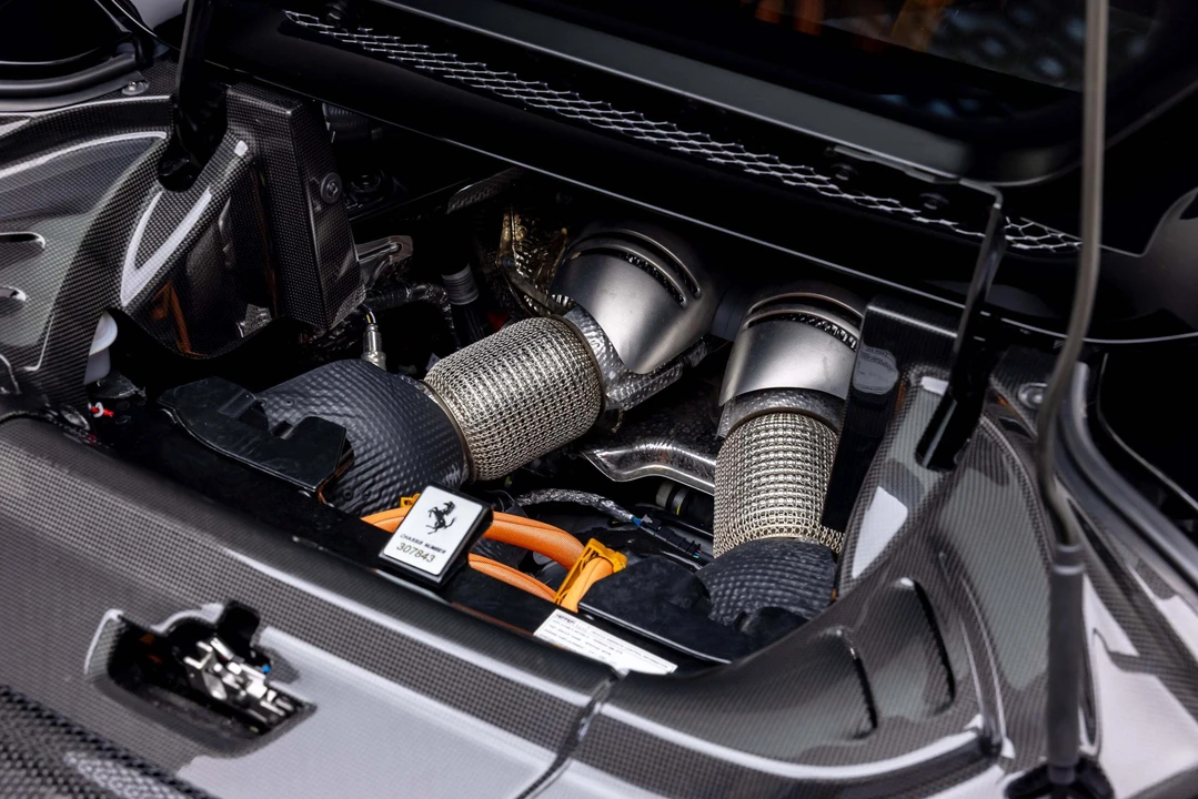 2024 Ferrari 296 GTS - Image 29 of 31