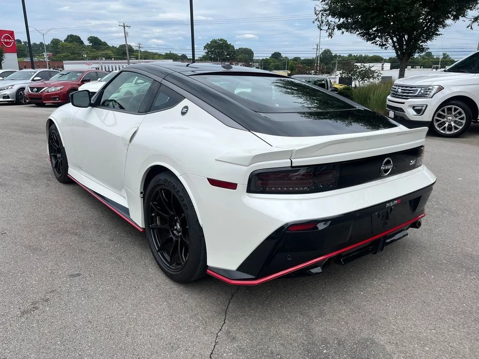 2025 Nissan Z Nismo 7th Gen - Image 2 of 31