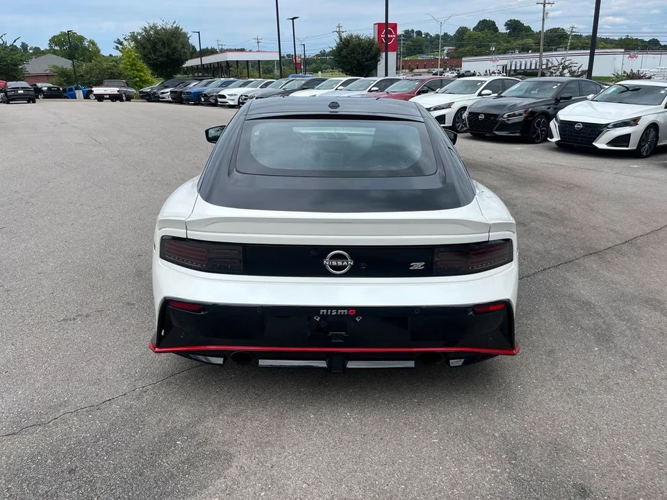 2025 Nissan Z Nismo 7th Gen - Image 5 of 31