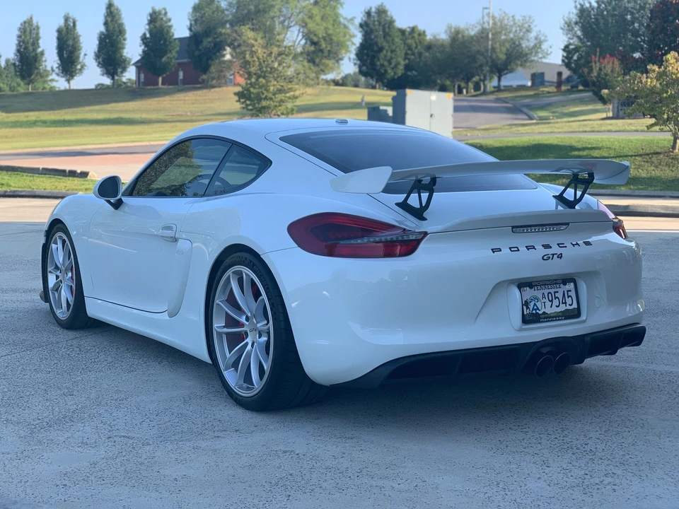 2016 Porsche 981 Cayman GT4 - Image 3 of 11
